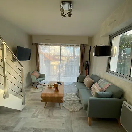 Duplex Lumineux Au Calme Entre Plage Et Centre *